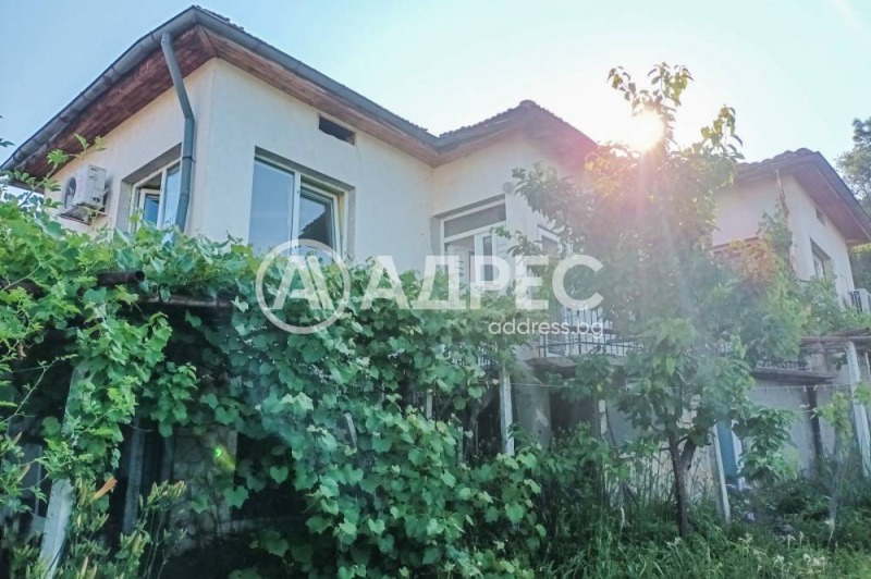 Продава КЪЩА, град София, гр. Нови Искър • 250000 € • 51919165 — Holmes.bg