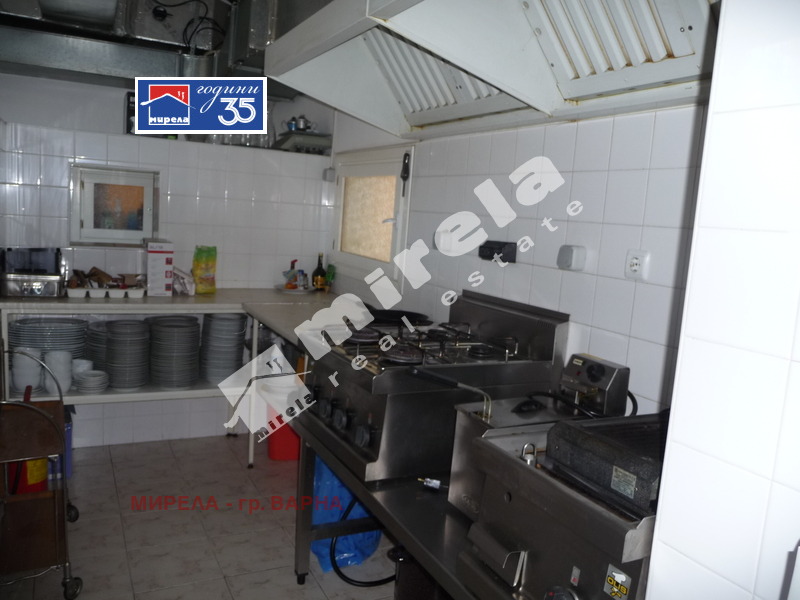 Продава ХОТЕЛ, гр. Варна, Свети Никола, снимка 4 - Хотели - 54453578
