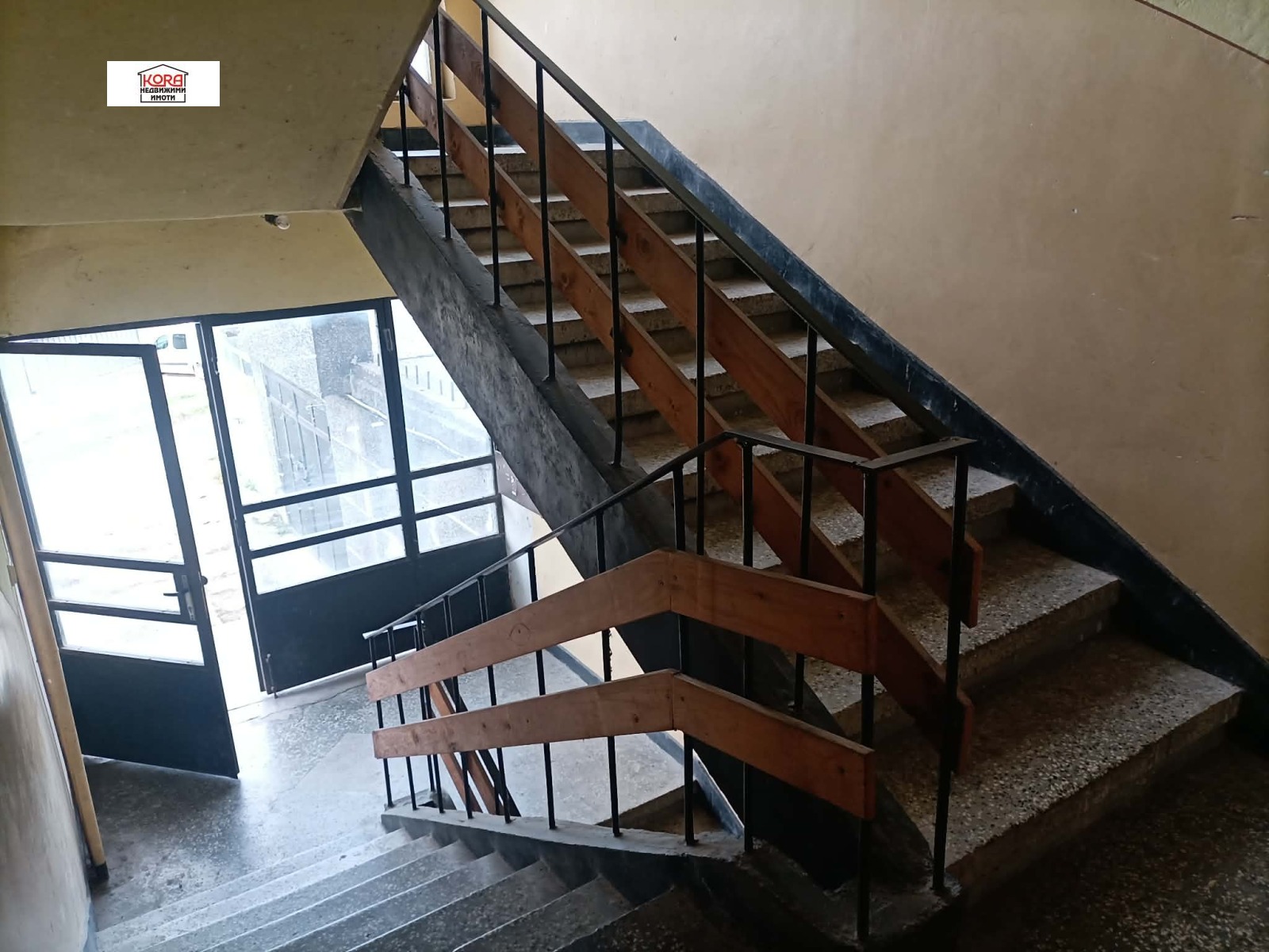 Продава 1-СТАЕН, гр. Плевен, Широк център, снимка 10 - Апартаменти - 53993825