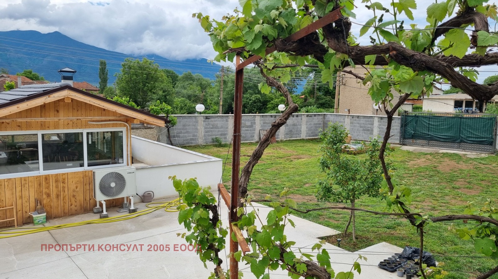 Продава КЪЩА, с. Крайници, област Кюстендил, снимка 16 - Къщи - 54666937