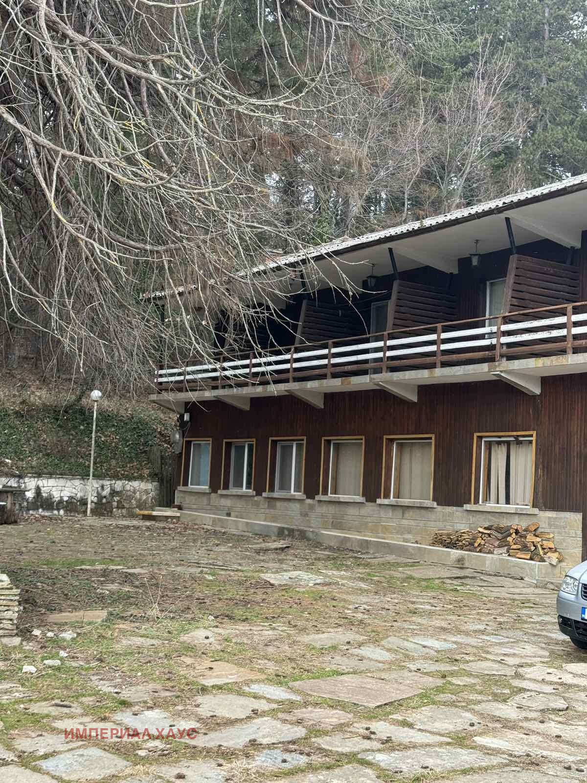 Продава ХОТЕЛ, гр. Ивайловград, област Хасково, снимка 2 - Хотели - 54287391