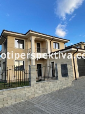 Продажба на имоти в с. Белащица, област Пловдив — страница 5 - изображение 5 
