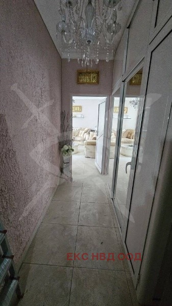 На продаж  Студія Пловдив , Изгрев , 40 кв.м | 46053905 - зображення [2]