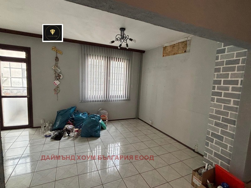 For Sale  3+ bedroom Plovdiv , Kyuchuk Parizh , 96 sq.m | 98626249 - image [3]