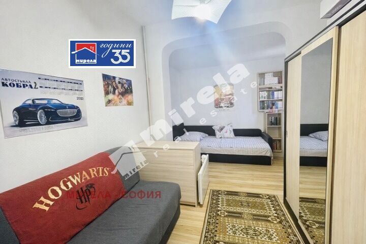 Продава 2-СТАЕН, гр. София, Център