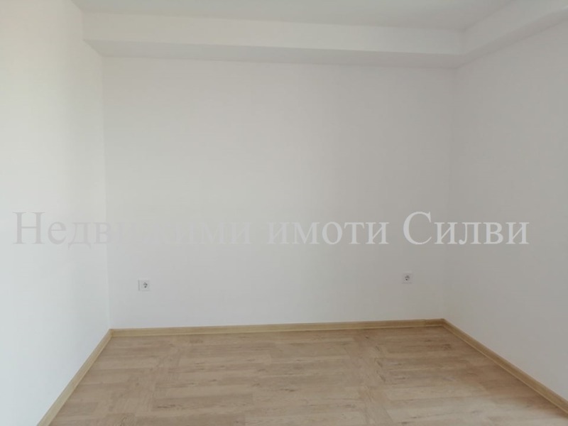 Продава 3-СТАЕН, град Шумен, Военно училище • 420000 лв. / 214742.59 € • 67297827 1