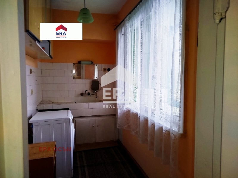 Продава 3-СТАЕН, гр. Ловеч, Широк център, снимка 8 - Апартаменти - 56211081