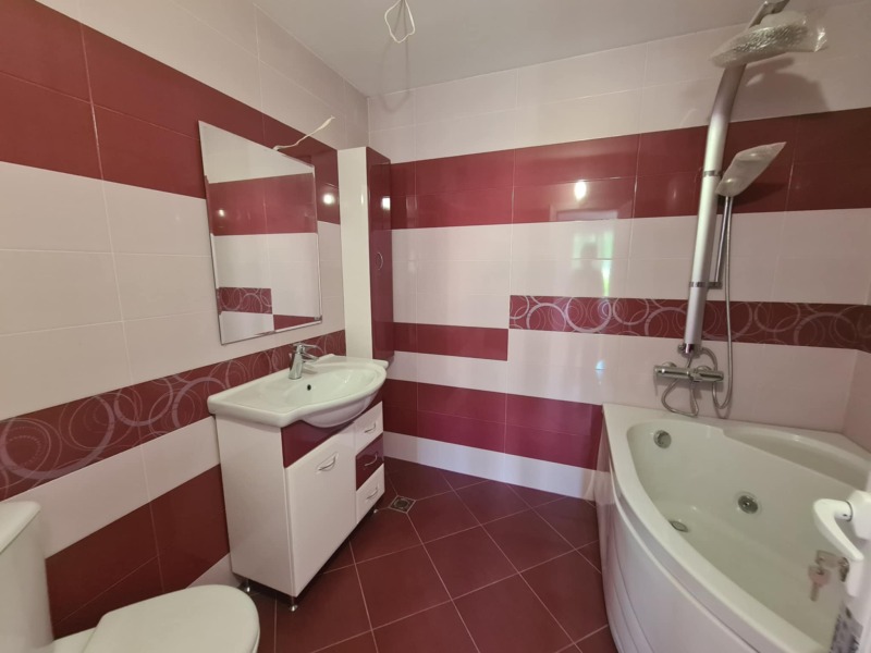 Продава  Многостаен град Хасково , Дружба 1 , 175 кв.м | 24202220 - изображение [7]