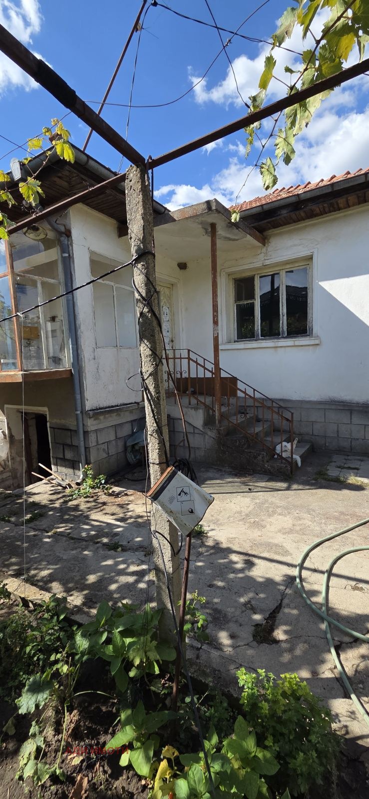 Продава КЪЩА, гр. Хисаря, област Пловдив, снимка 2 - Къщи - 56258189