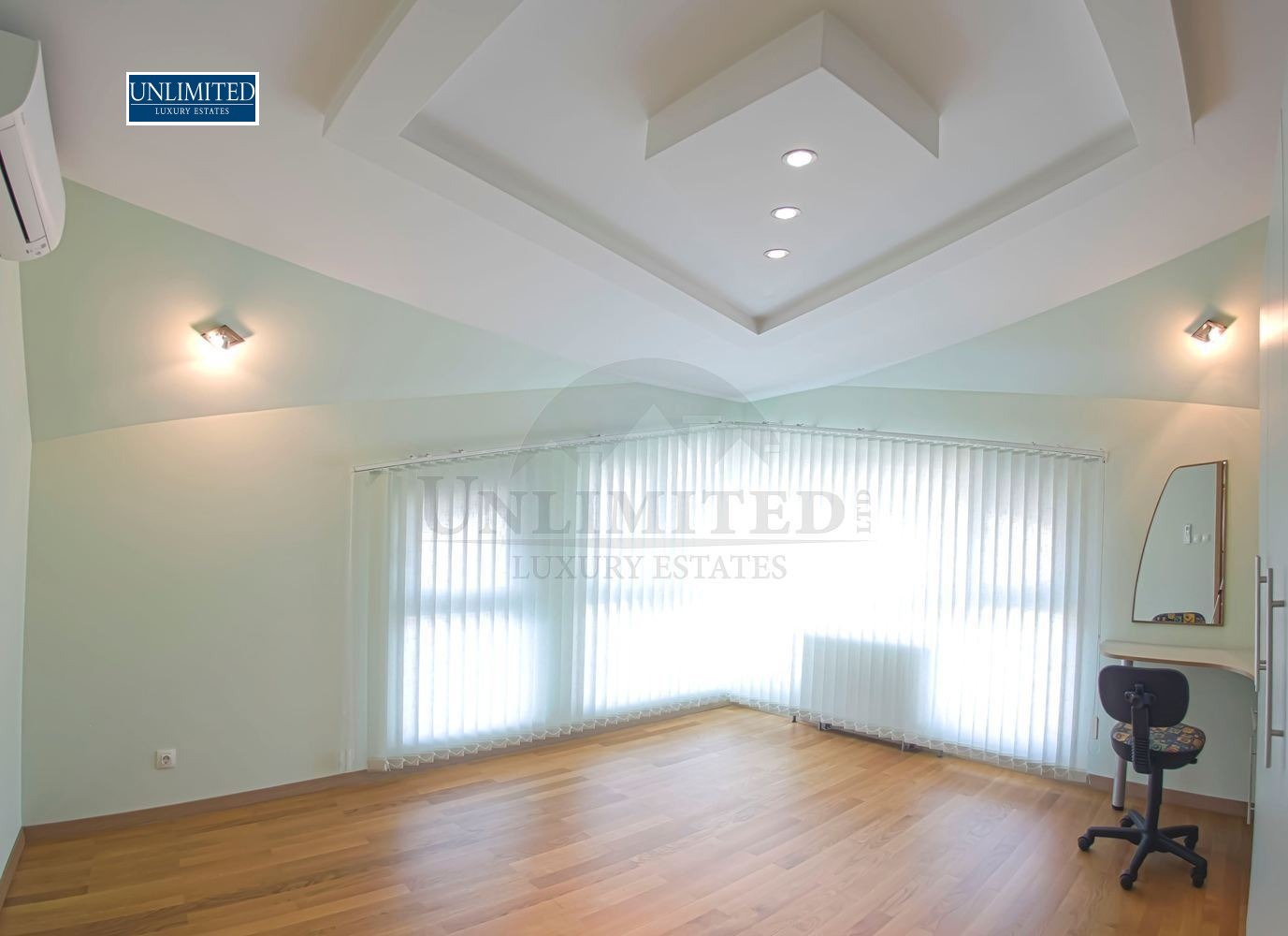 Продава МНОГОСТАЕН, гр. София, Лозенец, снимка 13 - Апартаменти - 54020093