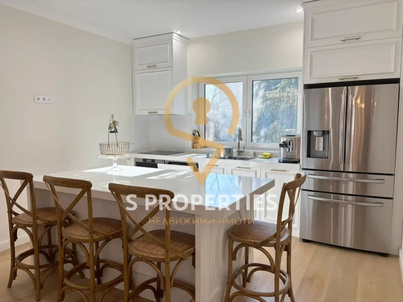 Продава КЪЩА в град Варна, Гръцка махала - 270 кв.м / 850 000 € » 1 662 455.50 лв., ЕС ПРОПЪРТИС