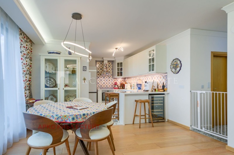 Eladó  3 hálószobás Sofia , Lozenec , 250 négyzetméter | 23611854 - kép [2]