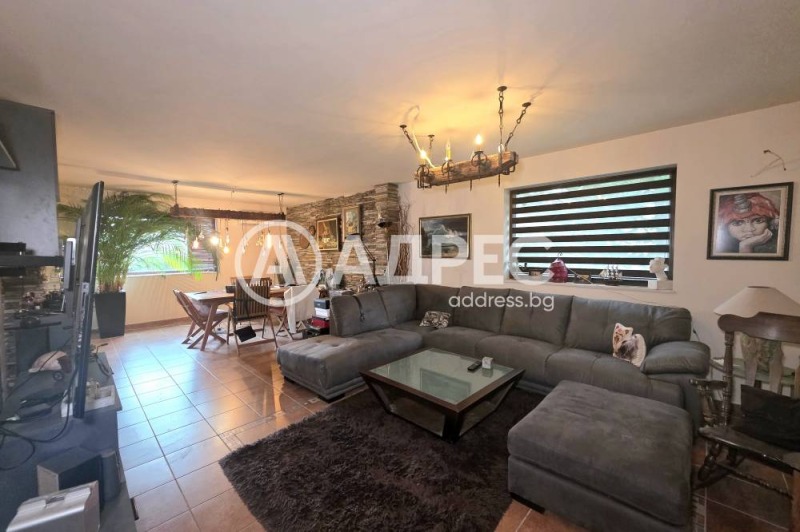 Продава КЪЩА, гр. София, с. Лозен, снимка 5 - Къщи - 53522893