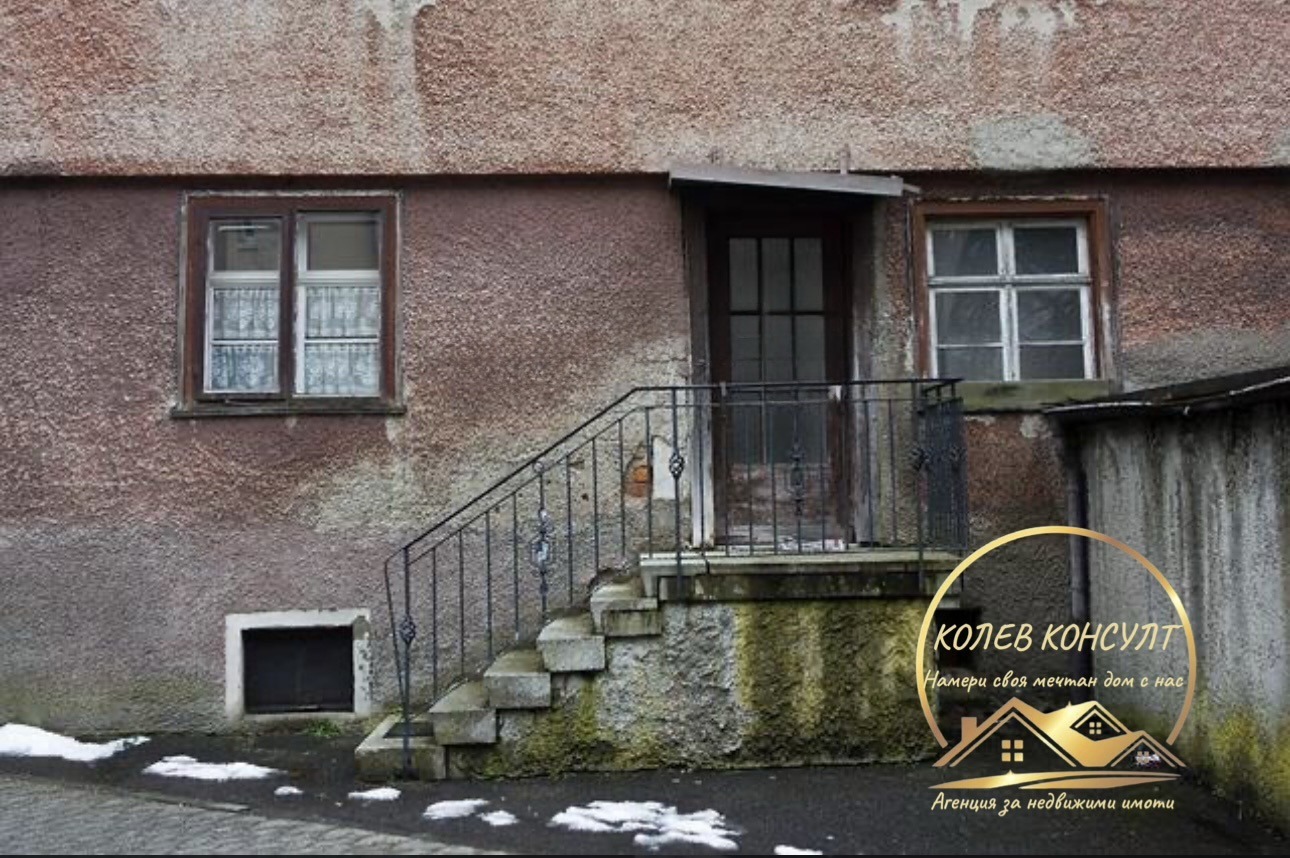 Продава КЪЩА, гр. Чирпан, област Стара Загора