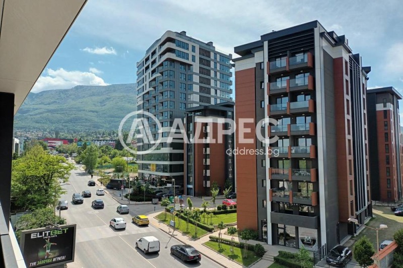 De vânzare  1 dormitor Sofia , Crâstova vada , 75 mp | 97739494