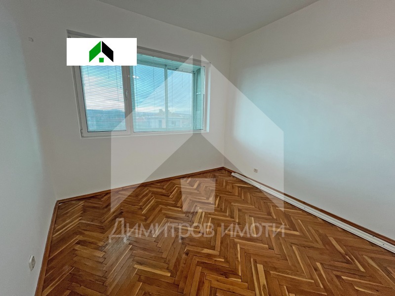 Продава 2-СТАЕН, гр. Нови пазар, област Шумен, снимка 13 - Апартаменти - 52124815