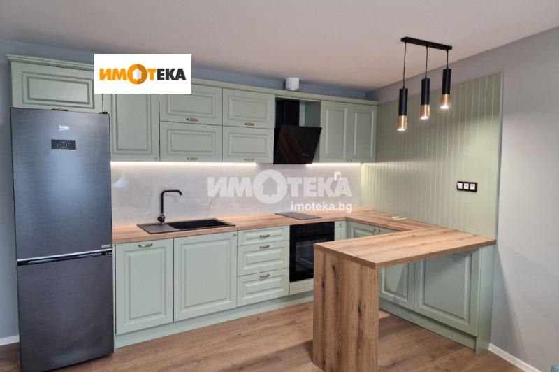 Продава 3-СТАЕН, гр. Варна, Базар Левски, снимка 1 - Aпартаменти - 47419306