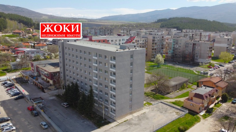 Продава 3-СТАЕН, гр. Перник, Изток, снимка 1 - Aпартаменти - 48625814