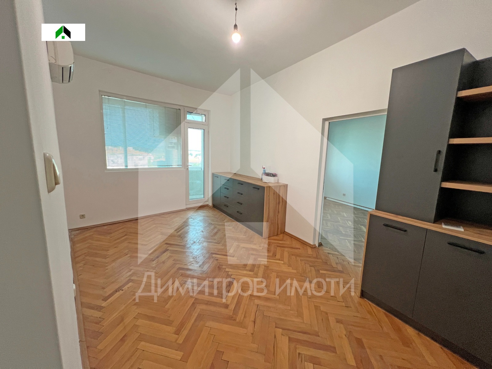 Продава 2-СТАЕН, гр. Нови пазар, област Шумен, снимка 2 - Апартаменти - 55756147