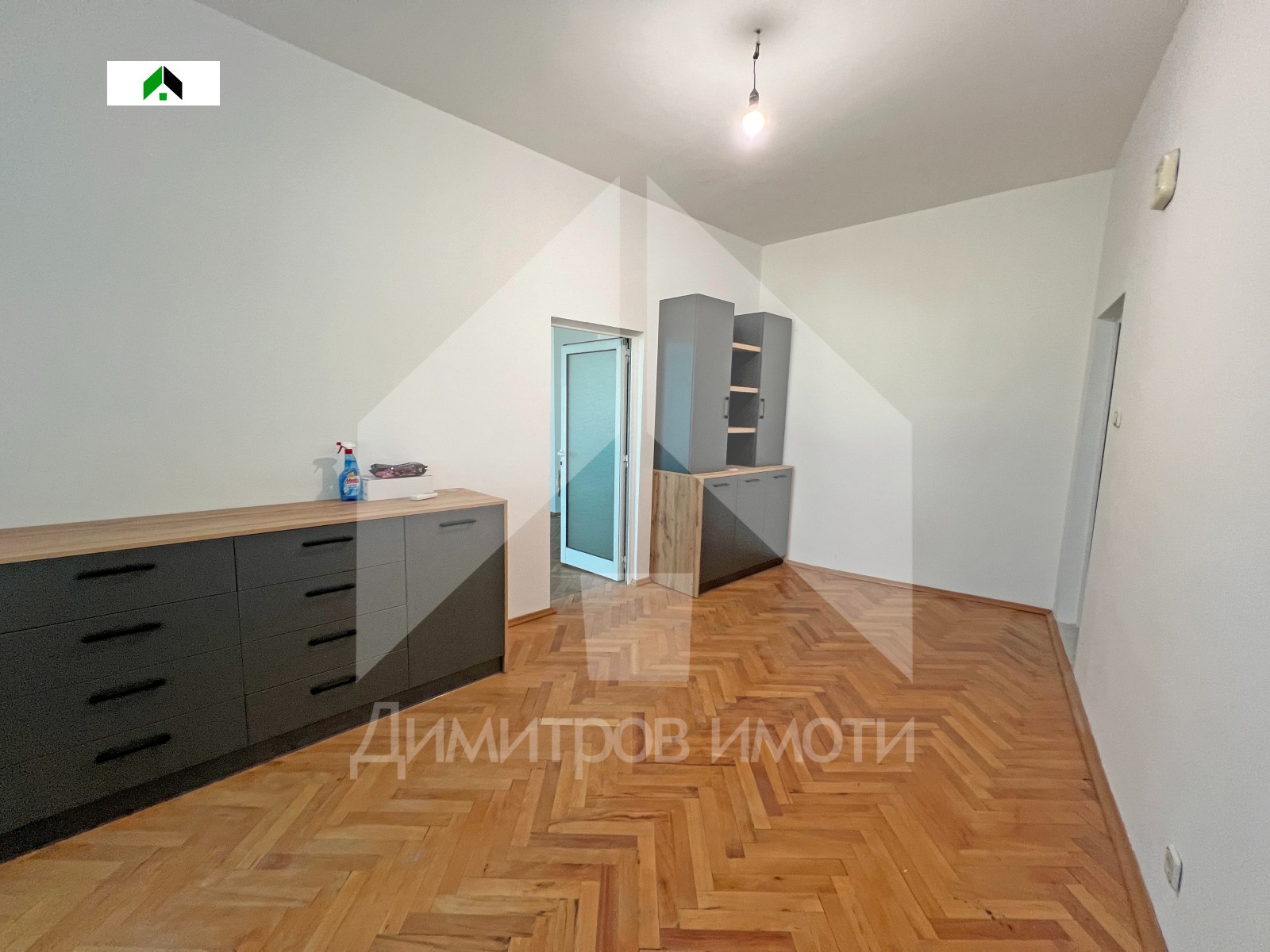 Продава 2-СТАЕН, гр. Нови пазар, област Шумен, снимка 3 - Апартаменти - 55756147