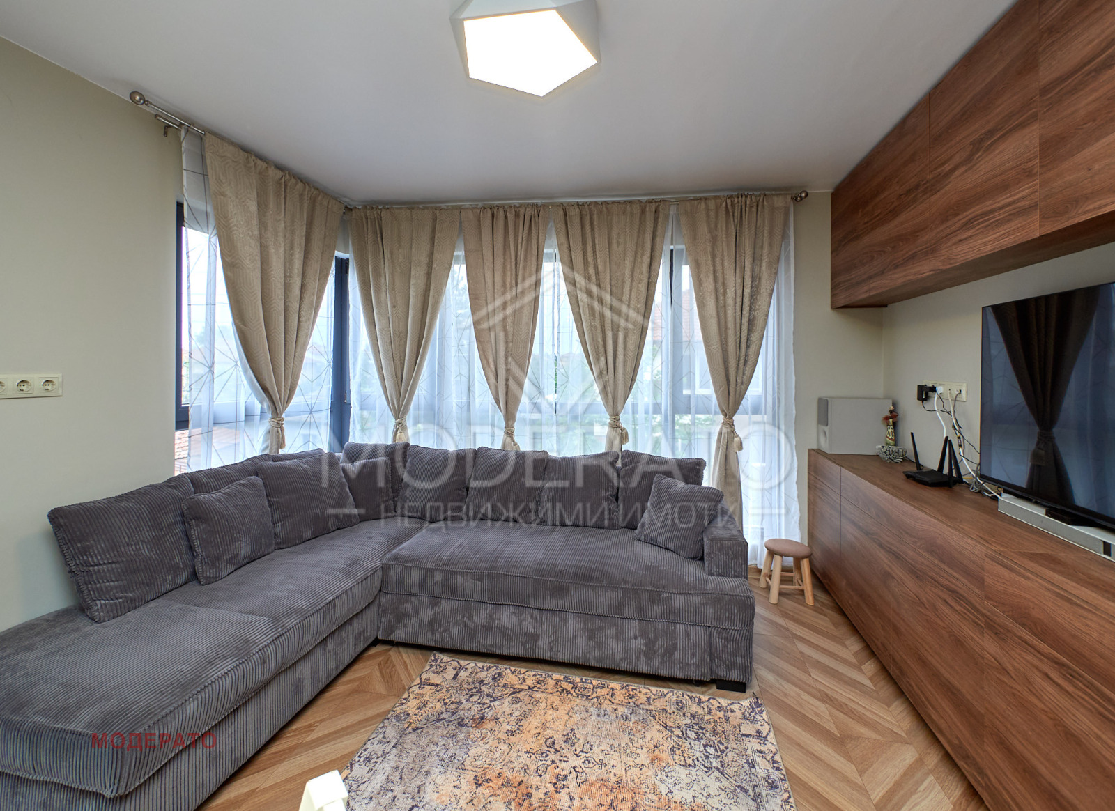 Продава 2-СТАЕН, гр. Бургас, Долно Езерово, снимка 3 - Апартаменти - 55822678