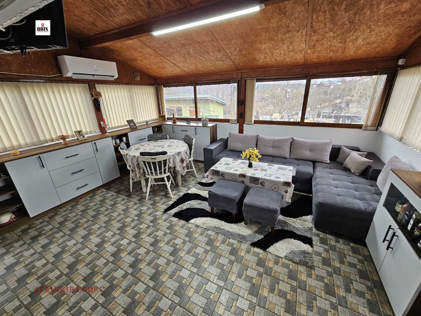 Продава ВИЛА, с. Николово, област Русе, снимка 12 - Вили - 53972576