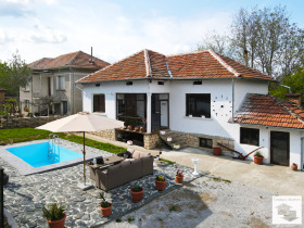 Ev Maslarevo, bölge Veliko Tarnovo 1