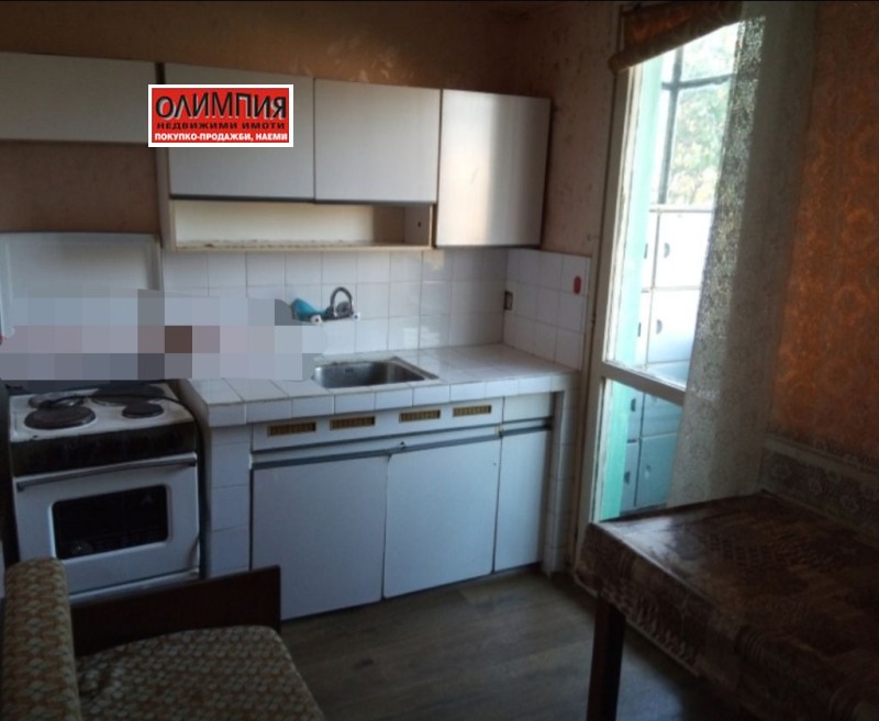 Продава  2-стаен град Плевен , Сторгозия , 60 кв.м | 86041141