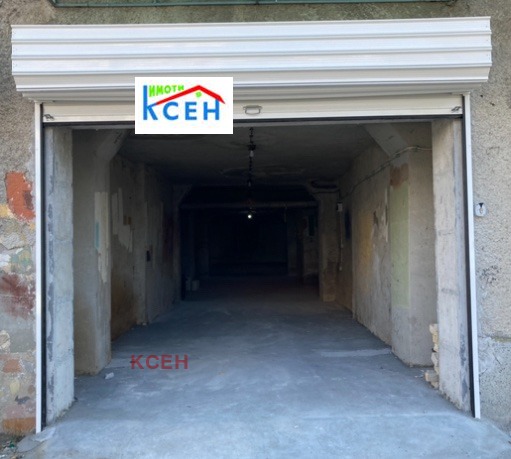 Продава СКЛАД, град Търговище, Боровец • 150000 лв. / 76693.78 € • 72028352 1