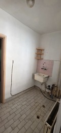 Продава МНОГОСТАЕН, гр. София, Стрелбище, снимка 9