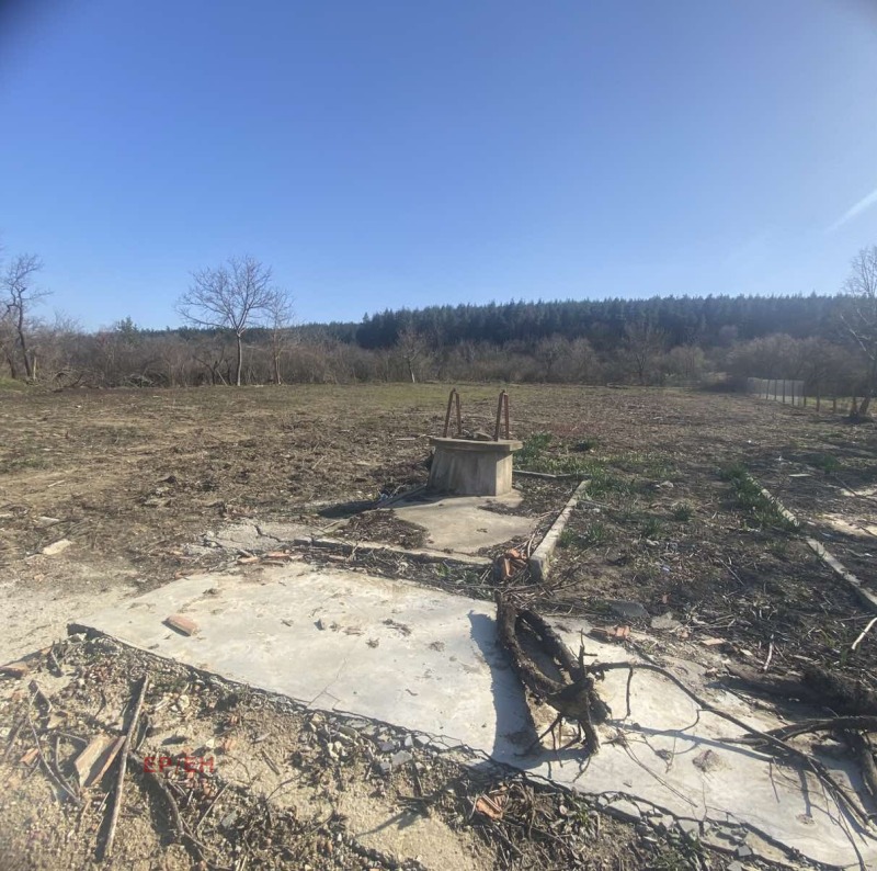 Продава ПАРЦЕЛ в област Шумен, гр. Смядово - 1906 кв.м / 19 500 € » 38 138.69 лв., ЕР/ЕН