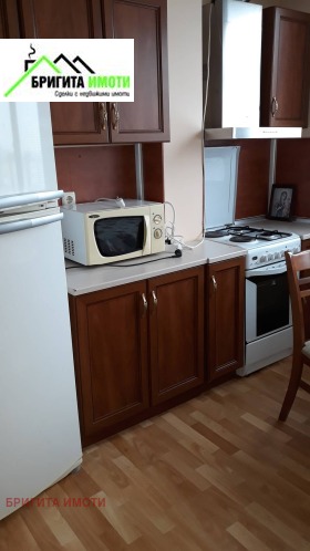 1 спаваћа соба Карпузица, Софија