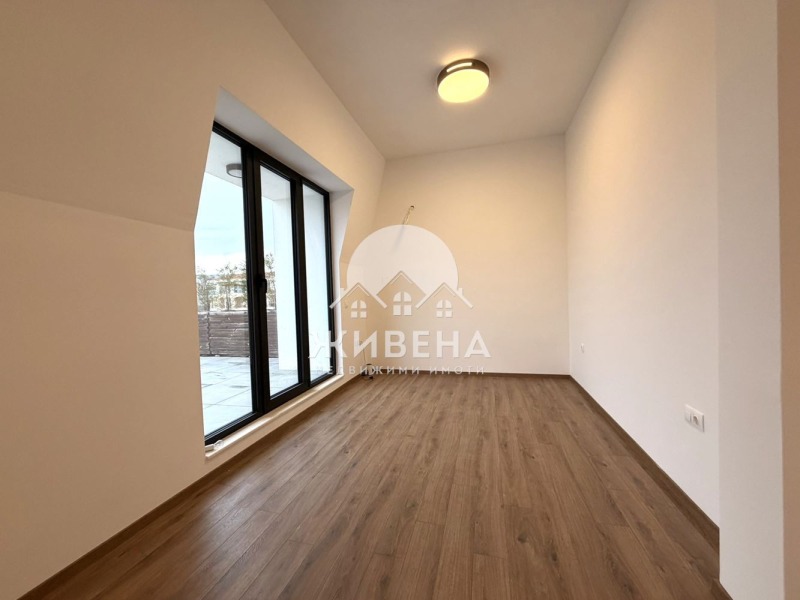 Продава 4-СТАЕН, гр. Варна, к.к. Св.Св. Константин и Елена, снимка 15 - Апартаменти - 53453687