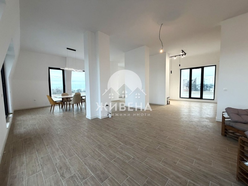 Продава 4-СТАЕН, гр. Варна, к.к. Св.Св. Константин и Елена, снимка 3 - Апартаменти - 53453687