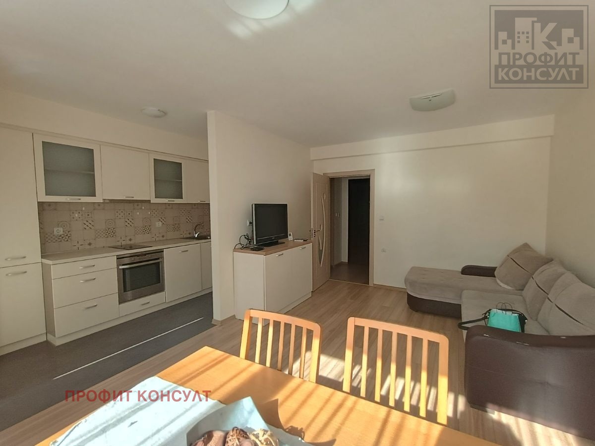 Продава 2-СТАЕН, гр. Велико Търново, Център, снимка 6 - Апартаменти - 54602945