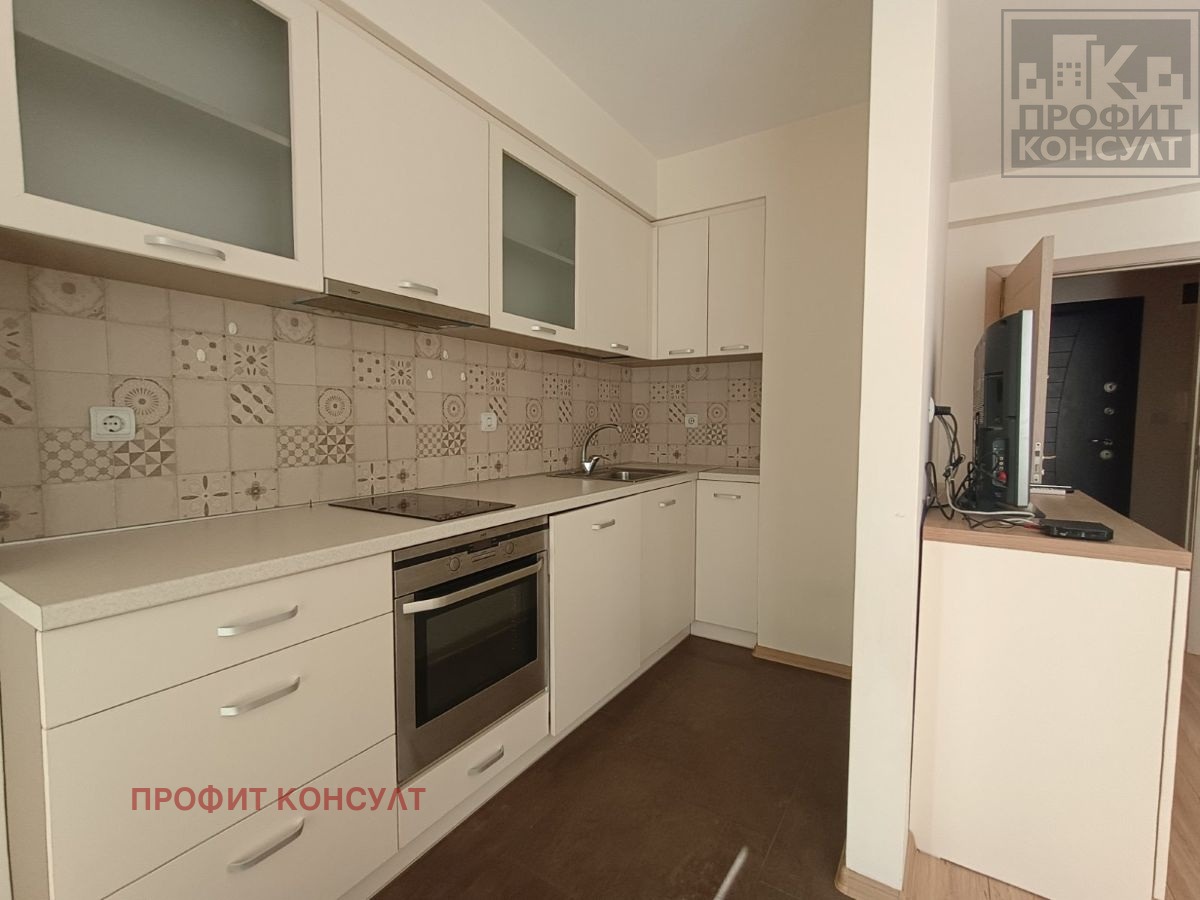 Продава 2-СТАЕН, гр. Велико Търново, Център, снимка 3 - Апартаменти - 54602945