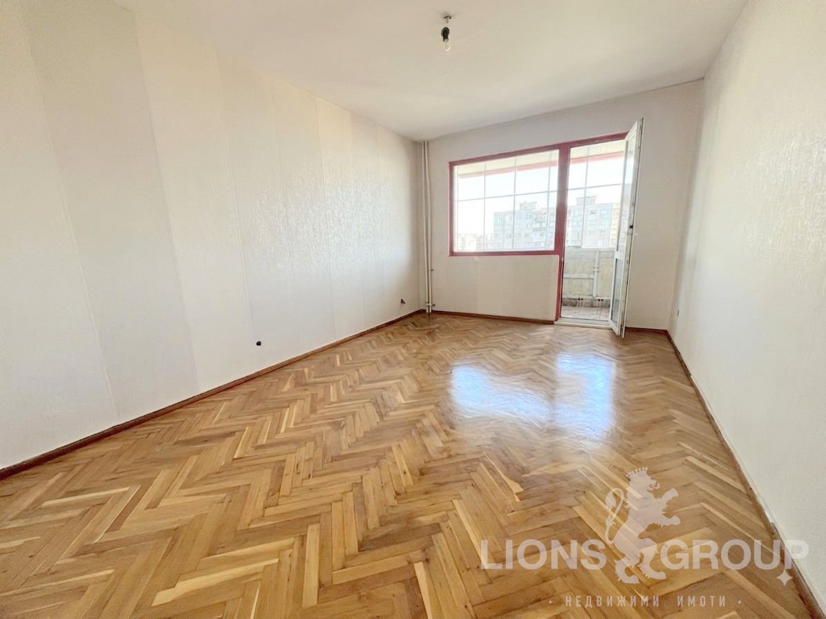 Продава 3-СТАЕН, гр. Варна, Младост 2