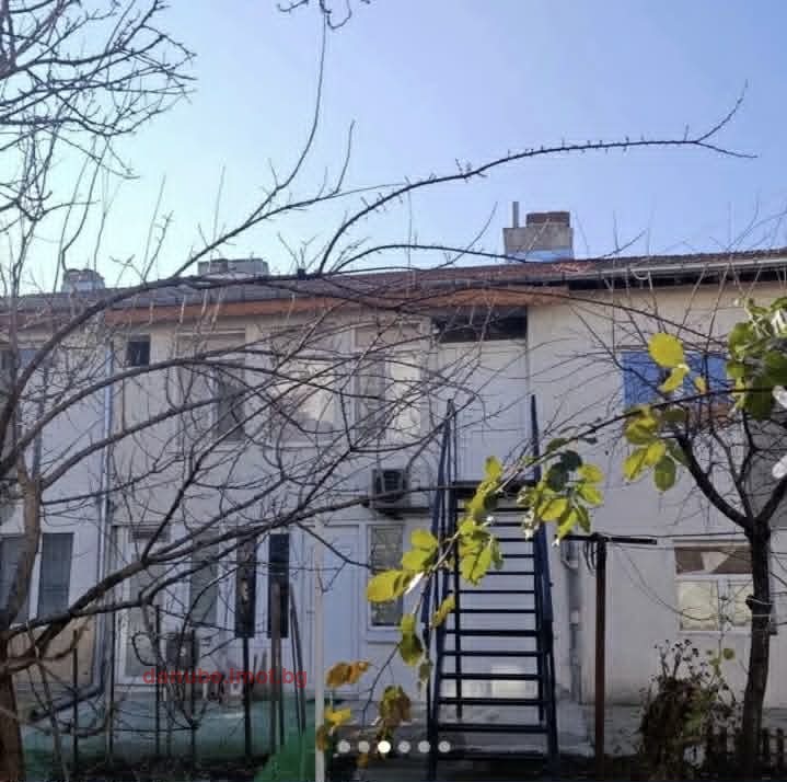 Продава ЕТАЖ ОТ КЪЩА, гр. Русе, Широк център, снимка 5 - Етаж от къща - 55980164