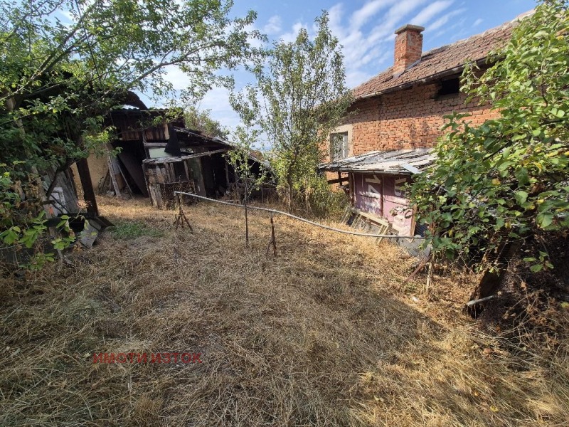 Продава  Къща град Перник , Бела вода , 84 кв.м | 25395534 - изображение [2]