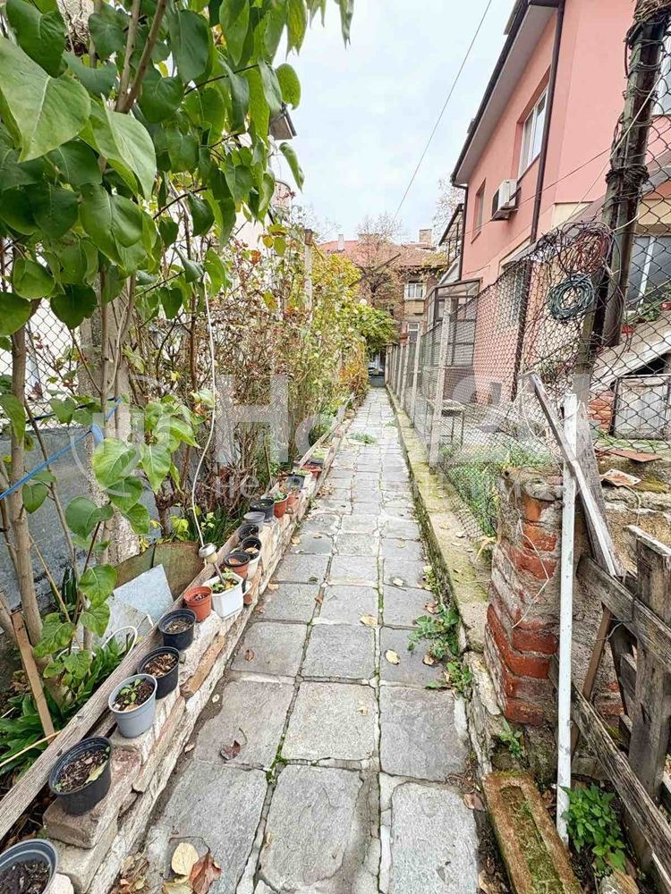 Продава КЪЩА, гр. Пловдив, Център, снимка 5 - Къщи - 52134124