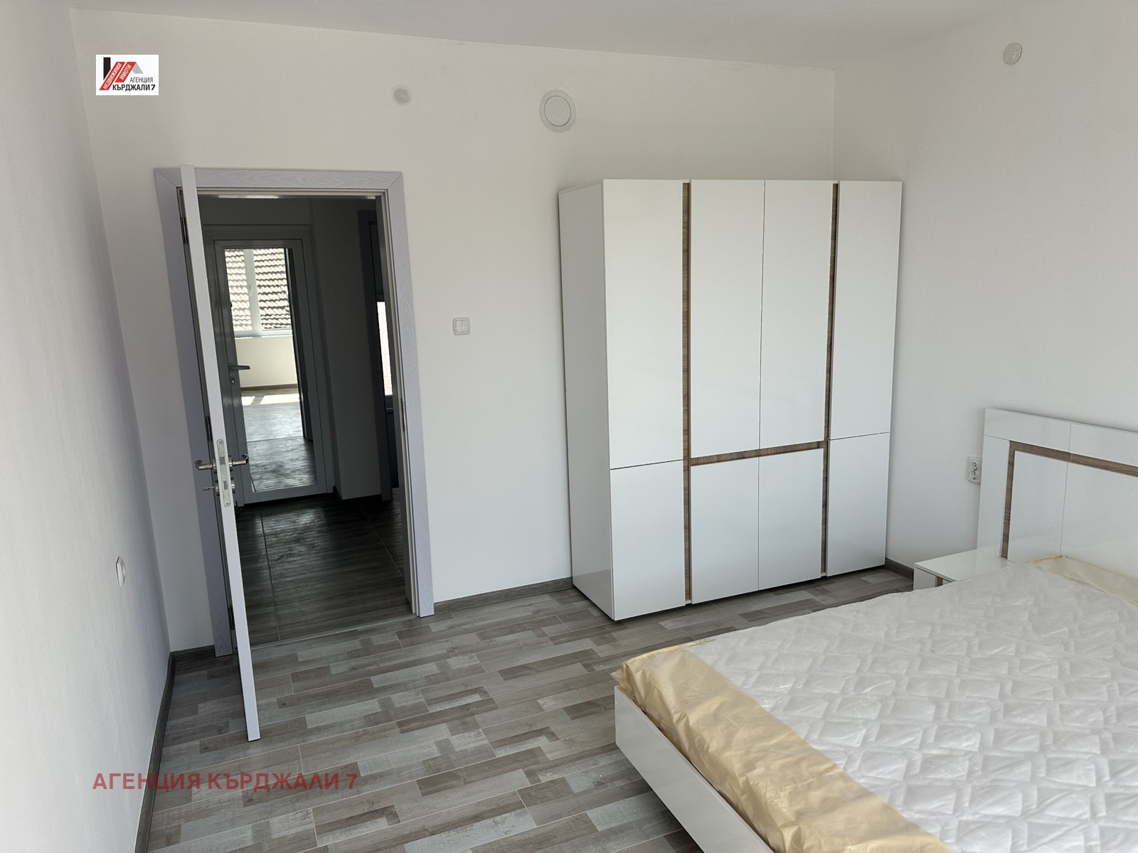 Продава ЕТАЖ ОТ КЪЩА, гр. Кърджали, Студен кладенец, снимка 4 - Етаж от къща - 54759740