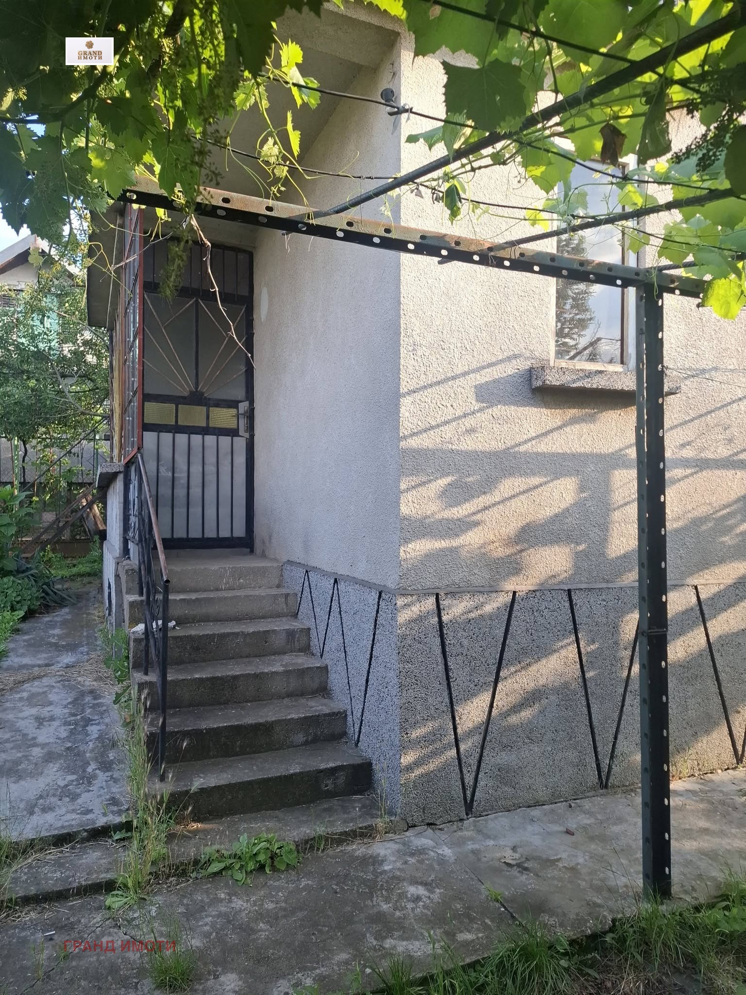 Продава ВИЛА, гр. Русе, Долапите, снимка 3 - Вили - 55009075