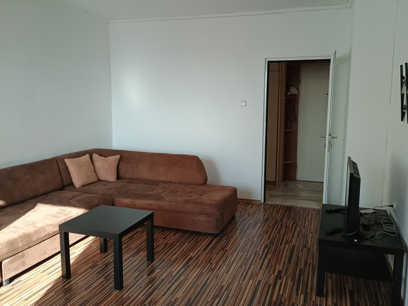 Te koop  1 slaapkamer Sofia , Zona B-19 , 80 m² | 15580344 - afbeelding [2]