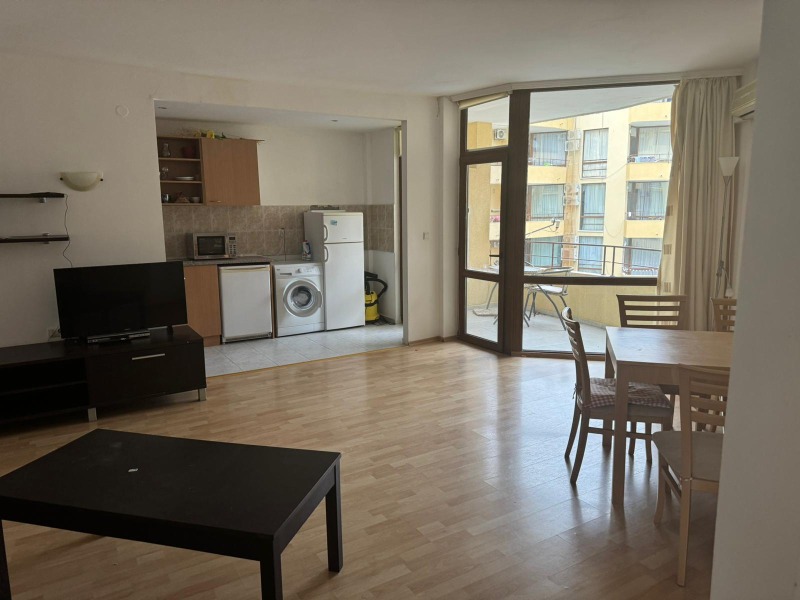 À venda  2 quartos região Burgas , k.k. Slantchev briag , 91 m² | 46626299 - imagem [8]