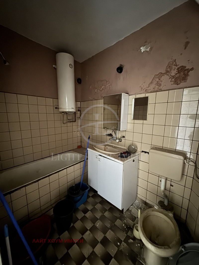 Продава  3-стаен град Пловдив , Център , 98 кв.м | 93879688 - изображение [8]