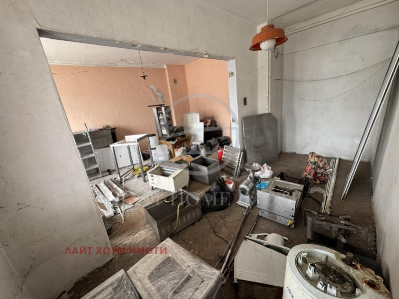 Продава  3-стаен град Пловдив , Център , 98 кв.м | 93879688 - изображение [2]