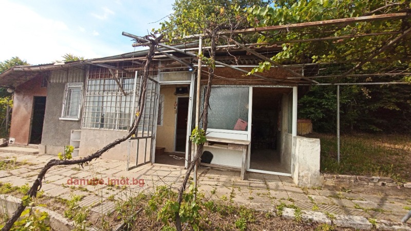 Продава КЪЩА, гр. Русе, Средна кула, снимка 8 - Къщи - 47568107