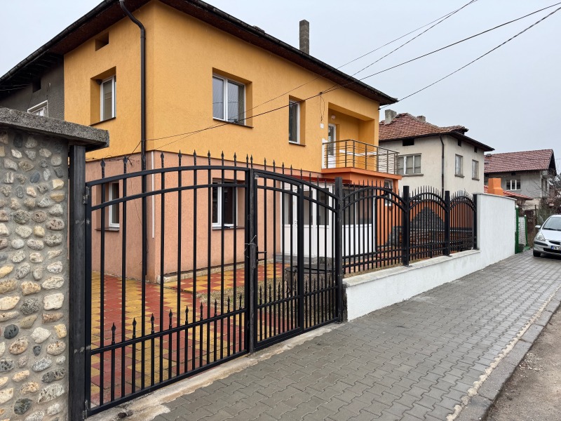 Продава  Huis Pernik , Bela voda , 125 кв.м | 60133549