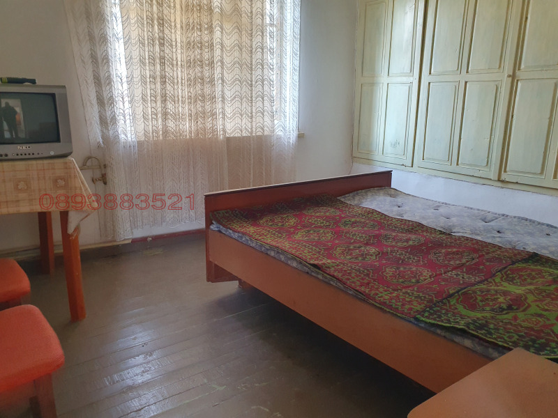 Продава КЪЩА, с. Бегово, област Пловдив, снимка 9 - Къщи - 52713849