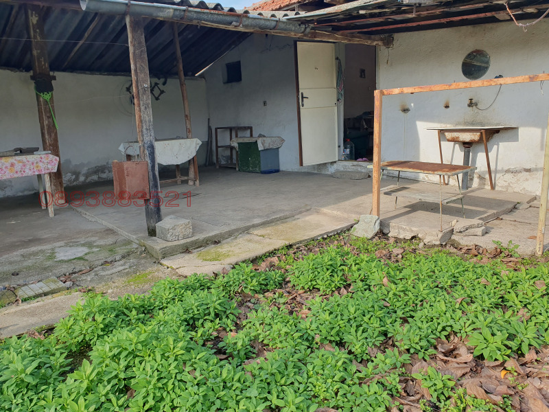 Продава КЪЩА, с. Бегово, област Пловдив, снимка 16 - Къщи - 52713849